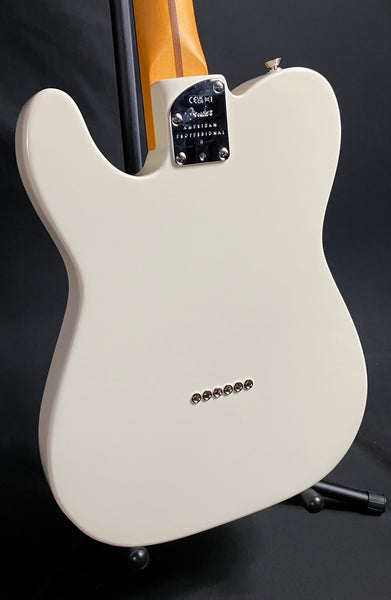 Fender American Professional II Telecaster Electric Guitar Olympic White w/ OHSC