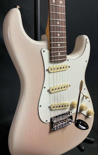 Fender Player II Stratocaster Electric Guitar White Blonde Finish