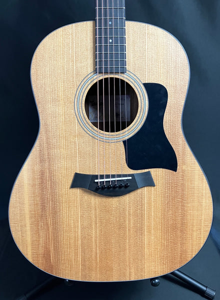 Taylor 117e Sapele Grand Pacific Acoustic-Electric Guitar Natural Satin Finish w/ Gig Bag