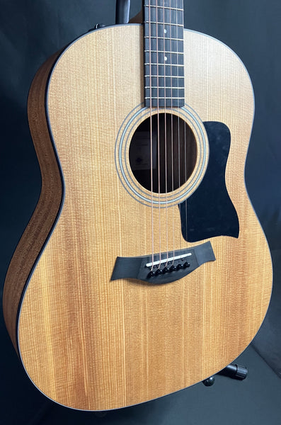 Taylor 117e Sapele Grand Pacific Acoustic-Electric Guitar Natural Satin Finish w/ Gig Bag