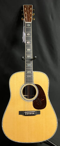Martin D-45 Dreadnought Acoustic Guitar Vintage Natural Finish w/ Hardshell Case