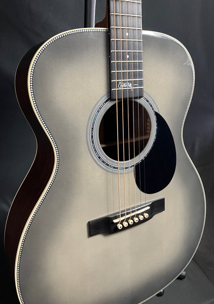 Martin OMJM John Mayer 20th Anniversary Acoustic-Electric Guitar Platinum Gray Burst w/ Case