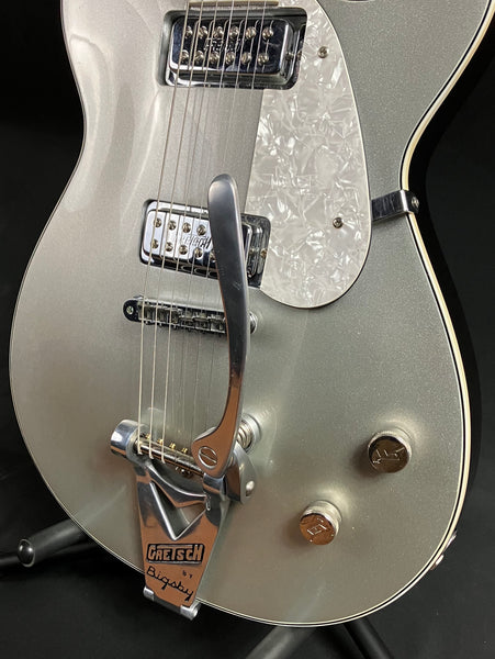 Gretsch G5426 Electromatic Jet Club Electric Guitar Airline Silver w/ Case