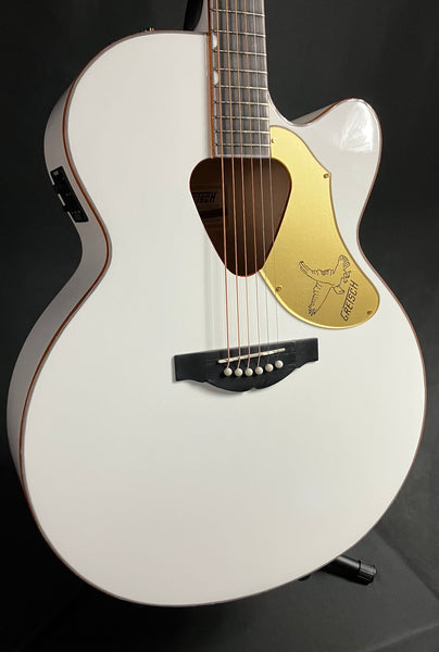 Gretsch G5022CWFE Rancher Falcon Jumbo Acoustic-Electric Guitar Gloss White