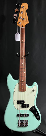 Fender Limited Edition Player Mustang Bass PJ 4-String Bass Guitar Surf Green