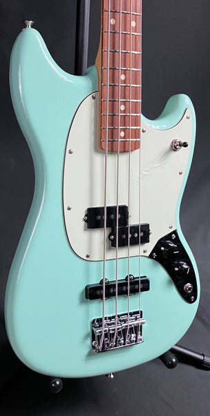 Fender Limited Edition Player Mustang Bass PJ 4-String Bass Guitar Surf Green