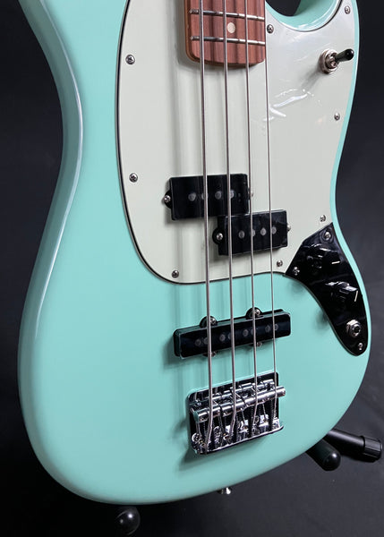 Fender Limited Edition Player Mustang Bass PJ 4-String Bass Guitar Surf Green