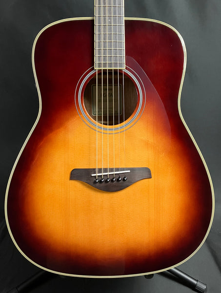 Yamaha FG-TA Transacoustic Dreadnought Acoustic-Electric Guitar Brown Sunburst