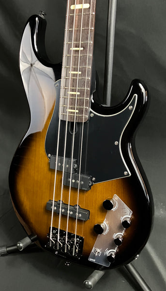 Yamaha BB734A Broad Bass 4-String Bass Guitar Dark Coffee Sunburst w/ Gig Bag (103)