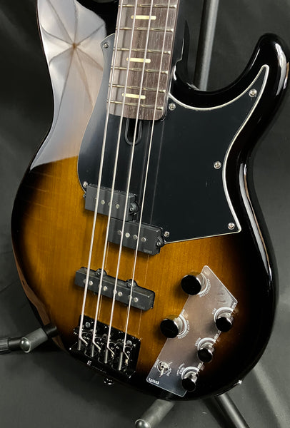 Yamaha BB734A Broad Bass 4-String Bass Guitar Dark Coffee Sunburst w/ Gig Bag (103)