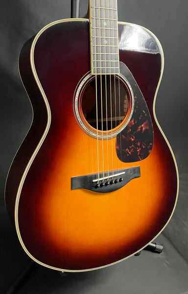 Yamaha LS16BS ARE Concert Acoustic-Electric Guitar Brown Sunburst Finish w/ Soft Case