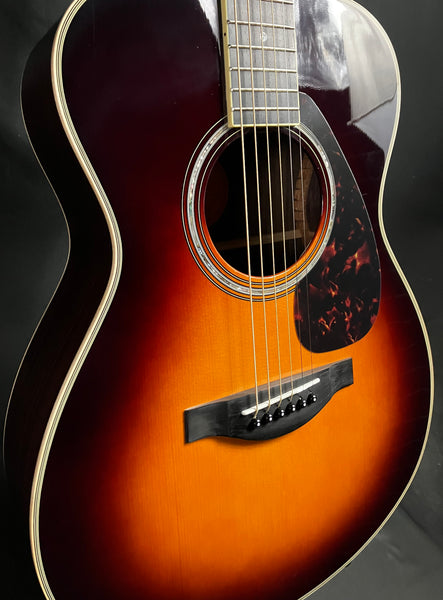 Yamaha LS16BS ARE Concert Acoustic-Electric Guitar Brown Sunburst Finish w/ Soft Case