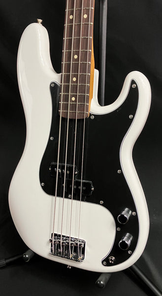 Fender Player II Precision Bass 4-String Bass Guitar Polar White Finish