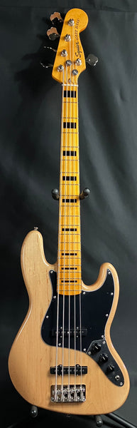 Squier Classic Vibe 70's Jazz Bass V 5-String Bass Guitar Gloss Natural Finish