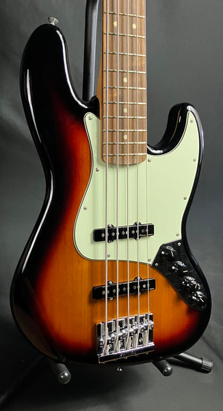 Fender Player Plus Active Jazz Bass V 5-String Bass Guitar 3-Tone Sunburst w/ Gig Bag