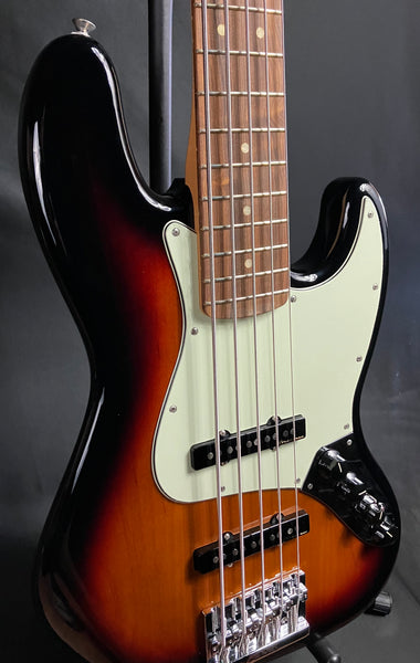 Fender Player Plus Active Jazz Bass V 5-String Bass Guitar 3-Tone Sunburst w/ Gig Bag