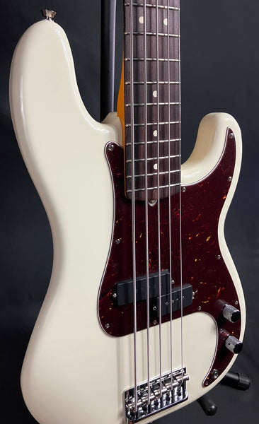 Fender American Professional II Precision Bass V 5-String Bass Guitar Olympic White w/ OHSC