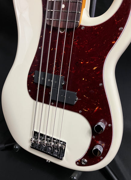 Fender American Professional II Precision Bass V 5-String Bass Guitar Olympic White w/ OHSC