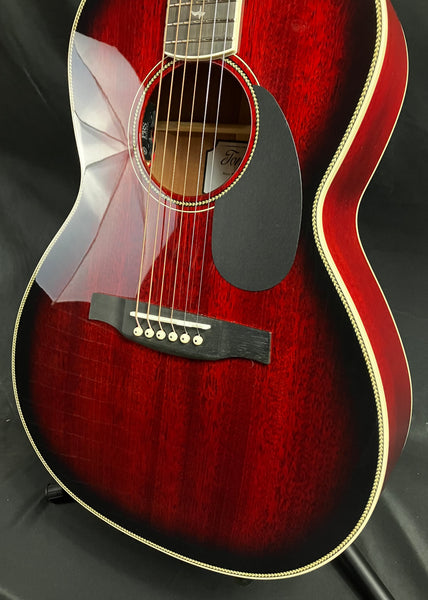 PRS SE P20E Parlor Acoustic-Electric Guitar Fire Red Burst w/ Gig Bag