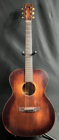 Martin 000-15M Streetmaster Auditorium Acoustic Guitar Distressed Mahogany w/ Soft Case