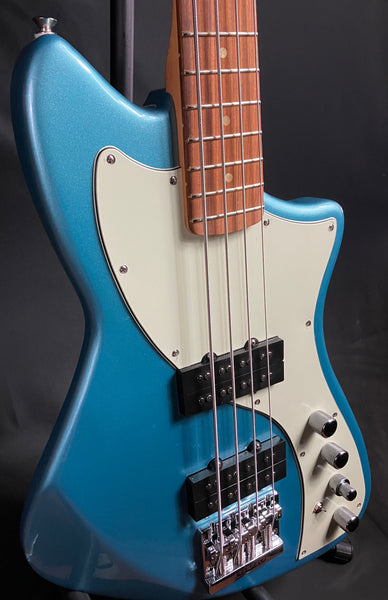 Fender Player Plus Active Meteora Bass 4-String Bass Guitar Opal Spark Finish w/ Gig Bag