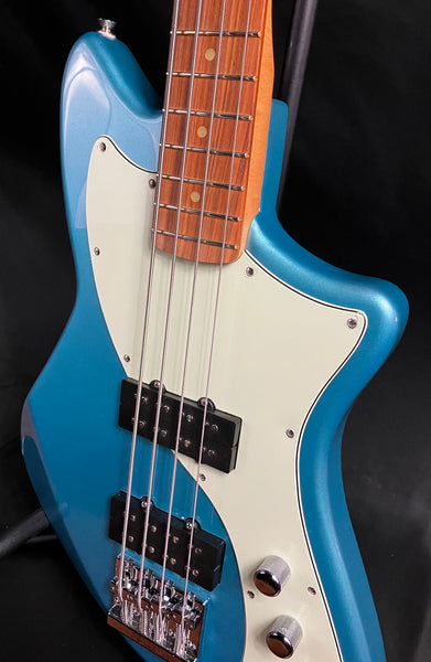 Fender Player Plus Active Meteora Bass 4-String Bass Guitar Opal Spark Finish w/ Gig Bag