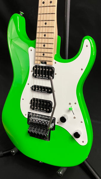 Charvel Pro-Mod So-Cal Style 1 HSH FR M Electric Guitar Slime Green Finish