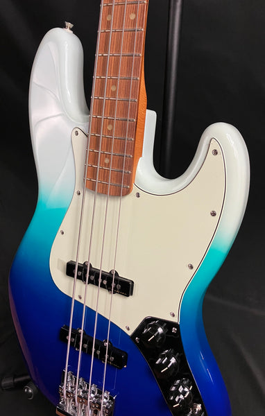 Fender Player Plus Active Jazz Bass 4-String Bass Guitar Belair Blue Finish w/ Gig Bag