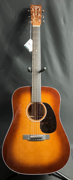 Martin Custom D-18 Quilted Pommele Sapele Dreadnought Acoustic Guitar 1935 Ambertone w/ Case