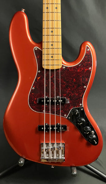 Fender Player Plus Active Jazz Bass 4-String Bass Guitar Aged Candy Apple Red w/ Gig Bag