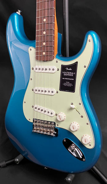 Fender Vintera II '60s Stratocaster Electric Guitar Lake Placid Blue w/ Gig Bag