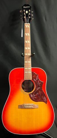 Epiphone Hummingbird PRO Dreadnought Acoustic-Electric Guitar Cherry Sunburst