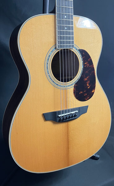 Orangewood Sierra Torreified Spruce Grand Concert Acoustic Guitar Gloss Natural w/ Case