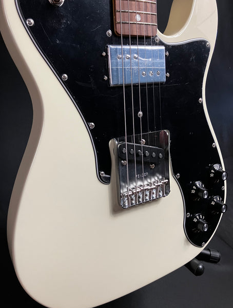 Fender American Vintage II 1977 Telecaster Custom Electric Guitar Olympic White w/ OHSC