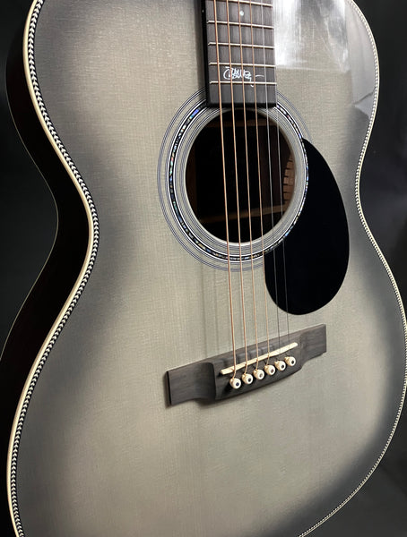 Martin OMJM John Mayer 20th Anniversary Acoustic-Electric Guitar Platinum Gray Burst w/ Case